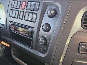 Wyposażenie specjalne wnętrza, ujęcie 2 — DAF LF 230 11.9T AIRCO 6 CYL. z 2019 roku