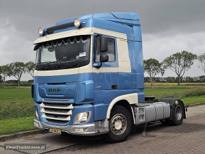 Strona kierowcy z przodu — DAF XF 430 z 2018 roku