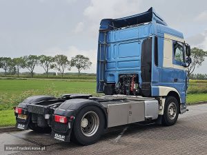 Strona pasażera z tyłu — DAF XF 430 z 2018 roku