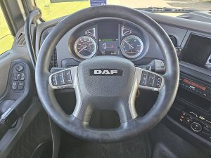 Wyposażenie specjalne wnętrza, ujęcie 2 — DAF XF 450 z 2019 roku