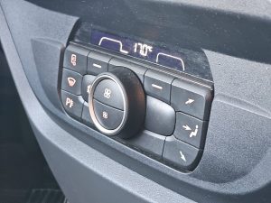 Wyposażenie specjalne wnętrza, ujęcie 2 — DAF XF 450 z 2019 roku