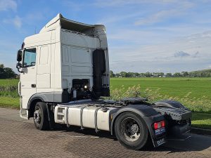 Strona kierowcy z tyłu — DAF XF 450 z 2019 roku