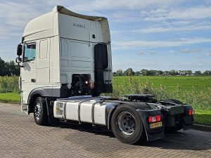 Strona kierowcy z tyłu — DAF XF 480 z 2018 roku