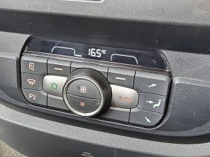 Wyposażenie specjalne wnętrza, ujęcie 7 — DAF XF 480 FAR z 2017 roku