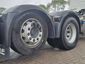 Opony z dobrym bieżnikiem, ujęcie 2 — DAF XG 480 ZF-intarder z 2022 roku