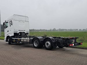 Strona kierowcy z tyłu — DAF XG 480 ZF-intarder z 2022 roku