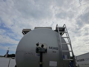 Wyposażenie specjalne — Feldbinder TSA 30-BITUMEN z 2019 roku