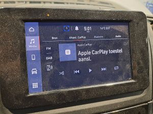 Ekran z Apple CarPlay — Fiat DUCATO 2.2 Bakwagen Laadklep! z 2021 roku