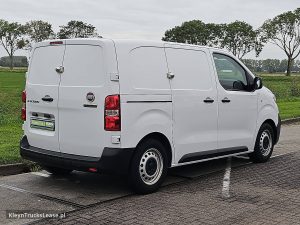 Strona pasażera z tyłu — Fiat E-SCUDO SOH 94.5% 136pk!! z 2022 roku