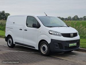 Strona pasażera z przodu — Fiat E-SCUDO SOH 94.5% 136pk!! z 2022 roku