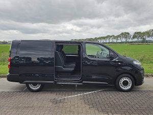 Drzwi boczne przestrzeni ładunkowej — Fiat SCUDO 2.0 L3 XL Dubbele Cabine z 2023 roku