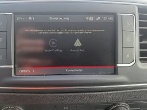 Ekran z Apple CarPlay — Fiat SCUDO 2.0 L3 XL Dubbele Cabine z 2023 roku