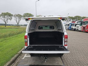 Przestrzeń ładunkowa — Ford RANGER 2.0 AUT. 213 WILDTRACK z 2023 roku
