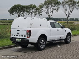 Strona pasażera z tyłu — Ford RANGER 2.0 AUT. 213 WILDTRACK z 2023 roku
