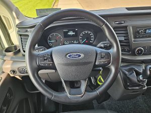 Wyposażenie specjalne wnętrza — Ford TRANSIT 2.0 Bakwagen Laadklep! z 2024 roku