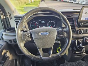 Wyposażenie specjalne wnętrza — Ford TRANSIT 2.0 DUB.Cab Open-Laadbak z 2021 roku
