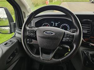 Wyposażenie specjalne wnętrza, ujęcie 2 — Ford TRANSIT 330 L3H3 XL Navi Carplay z 2023 roku