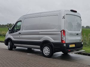 Strona kierowcy z tyłu — Ford TRANSIT 350 ac EURO6 z 2020 roku