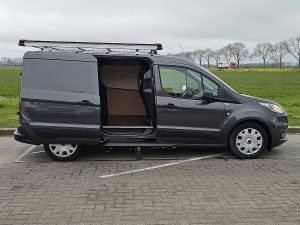 Drzwi boczne przestrzeni ładunkowej — Ford TRANSIT CONNECT 1.5 L2 3 Zits Navi z 2021 roku