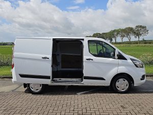 Drzwi boczne przestrzeni ładunkowej — Ford TRANSIT CUSTOM 2.0 ac navi EURO6 z 2024 roku