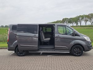 Drzwi boczne przestrzeni ładunkowej — Ford TRANSIT CUSTOM 2.0 DC MARGE EURO6 z 2017 roku