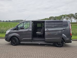 Wyposażenie specjalne — Ford TRANSIT CUSTOM 2.0 DC MARGE EURO6 z 2017 roku