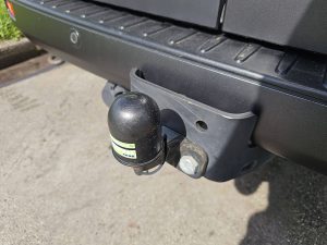 Hak holowniczy — Ford TRANSIT CUSTOM 2.0 Dubbele Cabine TRAIL z 2021 roku
