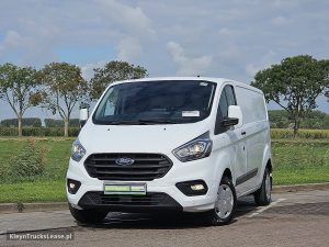 Przód pojazdu — Ford TRANSIT CUSTOM 2.0 L2H1 Navi Trekhaak z 2022 roku