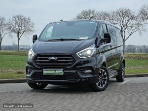 Przód pojazdu — Ford TRANSIT CUSTOM 2.0 L2H1 Sport Navi z 2020 roku