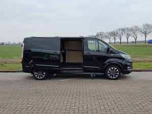 Drzwi boczne przestrzeni ładunkowej — Ford TRANSIT CUSTOM 2.0 L2H1 Sport Navi z 2020 roku
