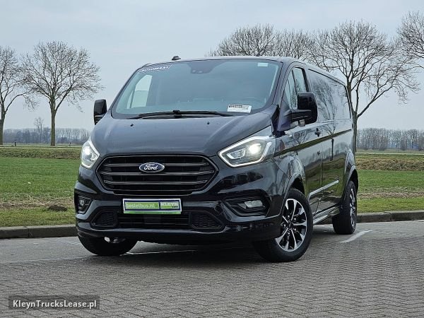 Ford TRANSIT CUSTOM 2.0 L2H1 Sport Navi z 2020 roku, blaszak z zagranicy — przód pojazdu