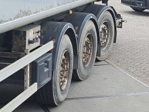 Wyposażenie specjalne, ujęcie 4 — H & W HWDKSK38 ATLAS 145.2 CRANE z 2007 roku