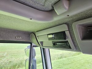 Wyposażenie specjalne wnętrza — Iveco 120E22 EUROCARGO Airco WB430 6 Cyl z 2014 roku