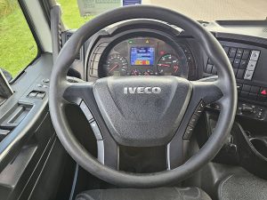 Wyposażenie specjalne wnętrza, ujęcie 2 — Iveco AD190S42 STRALIS z 2018 roku