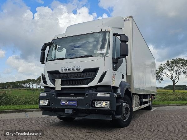 Iveco AD190S42 STRALIS z 2018 roku, kontener z zagranicy — przód pojazdu