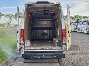 Przestrzeń ładunkowa — Iveco DAILY z 2016 roku