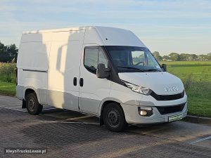Strona pasażera z przodu — Iveco DAILY z 2016 roku