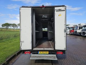 Przestrzeń ładunkowa — Iveco DAILY 35 C z 2019 roku