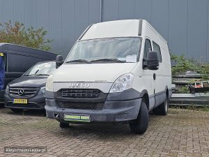 Przód pojazdu — Iveco DAILY 35C13 L2H2 Dubbellucht DC! z 2012 roku