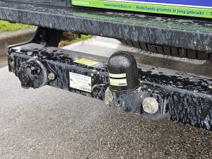 Hak holowniczy — Iveco DAILY 35C14 Dub.Cab Open-Laadbak z 2024 roku