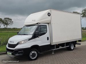 Strona kierowcy z przodu — Iveco DAILY 35C16 3.0Ltr Bakwagen AC! z 2023 roku