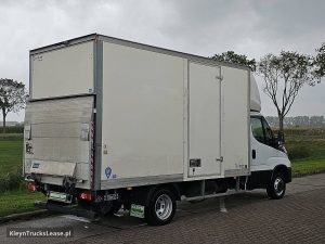 Strona pasażera z tyłu — Iveco DAILY 35C16 3.0Ltr Bakwagen AC! z 2023 roku