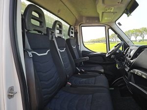 Wnętrze kabiny — Iveco DAILY 35C16 3.0Ltr Kipper Kist ! z 2020 roku