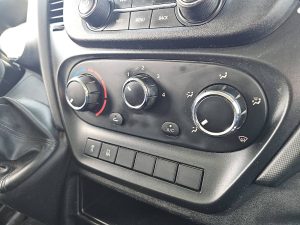 Wyposażenie specjalne wnętrza — Iveco DAILY 35C16 3.0Ltr Kipper Kist ! z 2020 roku