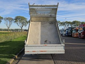 Przestrzeń ładunkowa — Iveco DAILY 35C16 3.0Ltr Kipper Kist ! z 2021 roku