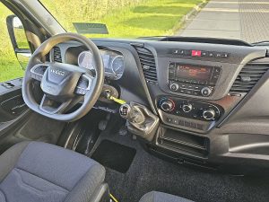 Deska rozdzielcza i stanowisko kierowcy — Iveco DAILY 35C16 3.0Ltr Kipper Kist ! z 2021 roku