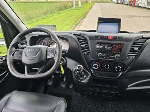 Deska rozdzielcza i stanowisko kierowcy — Iveco DAILY 35C16 3.0Ltr Kipper Kist ! z 2024 roku