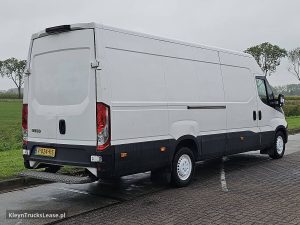 Strona pasażera z tyłu — Iveco DAILY 35S12 MAXI EURO6 z 2018 roku