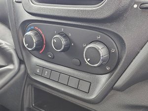 Wyposażenie specjalne wnętrza — Iveco DAILY 35S12 MAXI EURO6 z 2018 roku