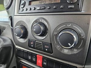 Wyposażenie specjalne wnętrza — Iveco DAILY 40C15 koelwagen EURO6 z 2013 roku